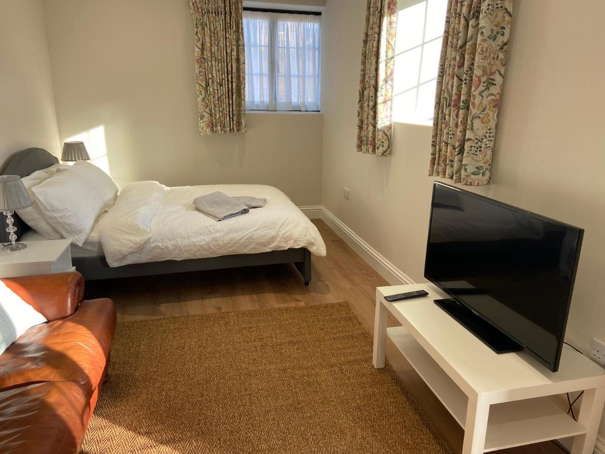 Potcote Farm Stables Accommodation Spots Stable Towcester Exterior foto